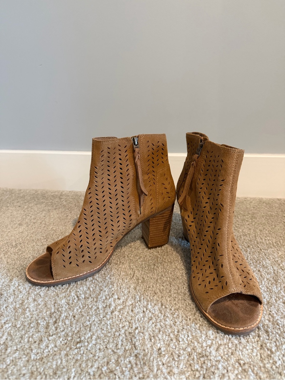 Women’s Open-Toe Toms Ankle Boot